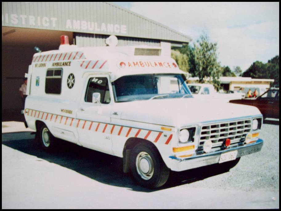 Ford f-series ambulance #8